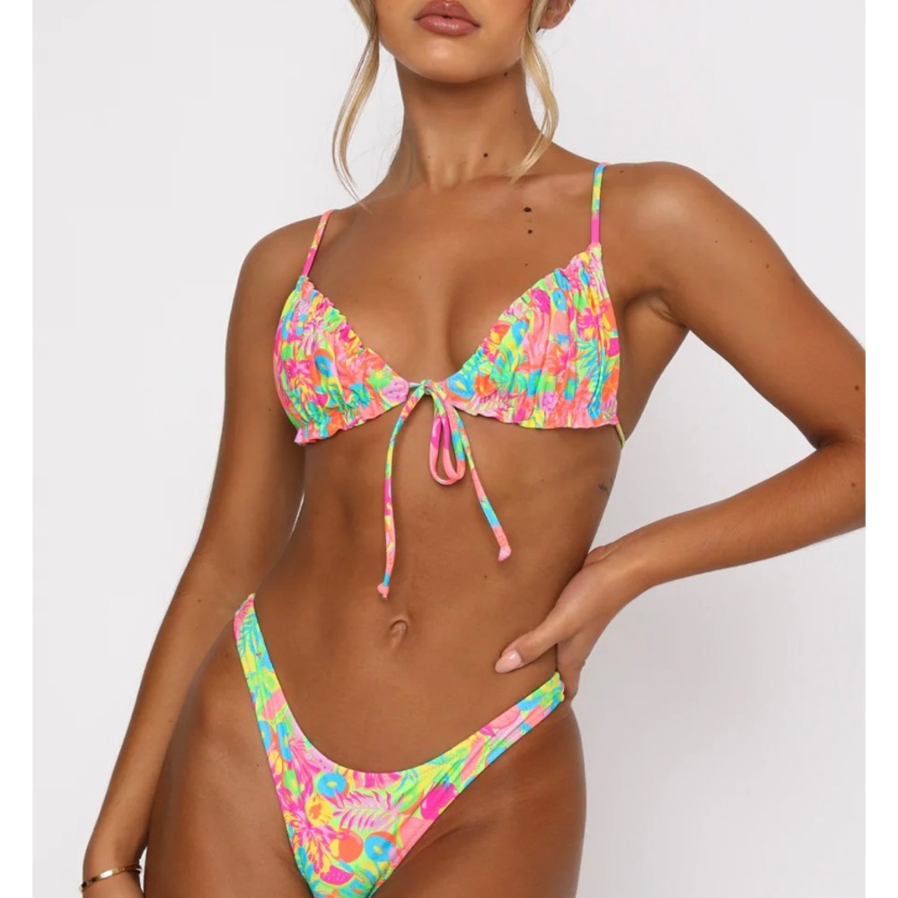 Never Worn WHITE FOX BOUTIQUE 3 pc Bikini Set